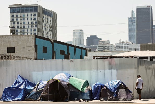 US homelessness reaches highest point since at least 2007 thumbnail