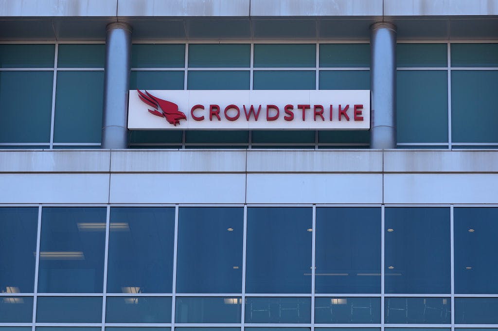 CrowdStrike pops as Wall Street boosts price targets following analyst event to talk AI strategy, revenue outlook thumbnail