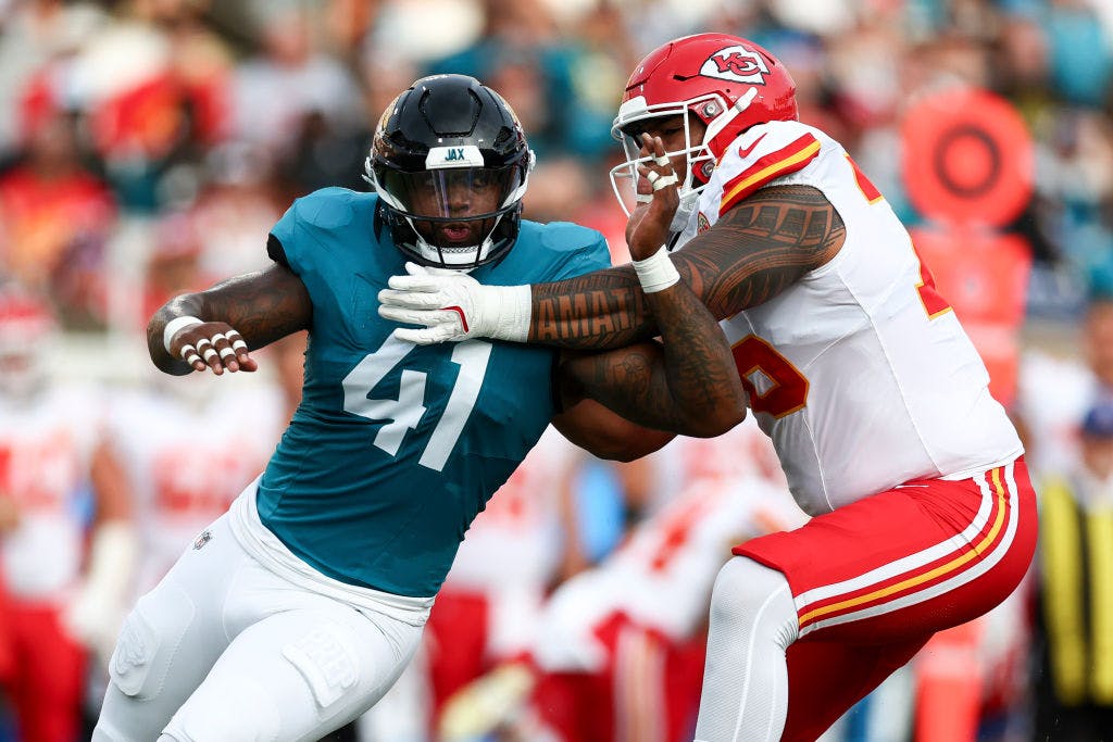 Fubo scores big after judge blocks Disney-Fox-Warner sports play thumbnail