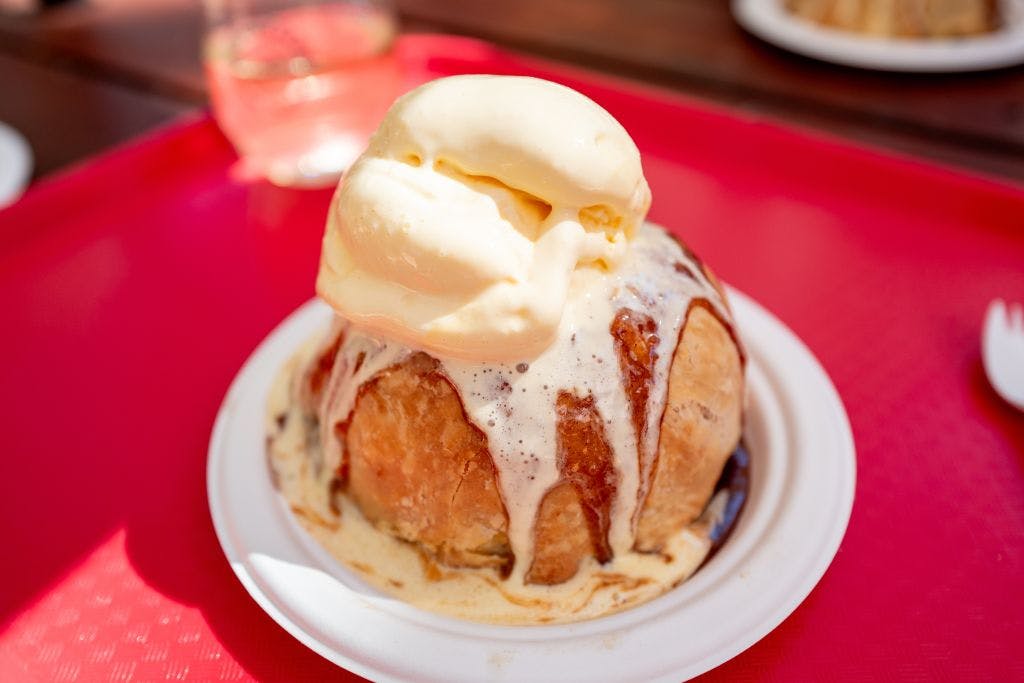 Rate cuts and record-high stocks are as American as apple pie thumbnail