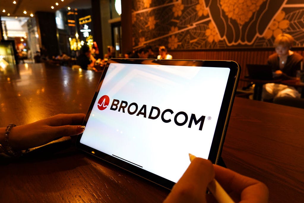 Bank of America boosts Broadcom price target on growing list of hyperscaler customers thumbnail