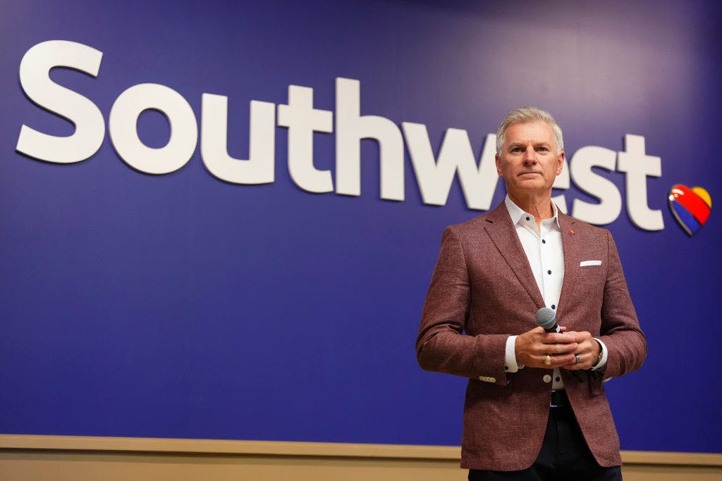 US airlines in a recession: Southwest CEO thumbnail