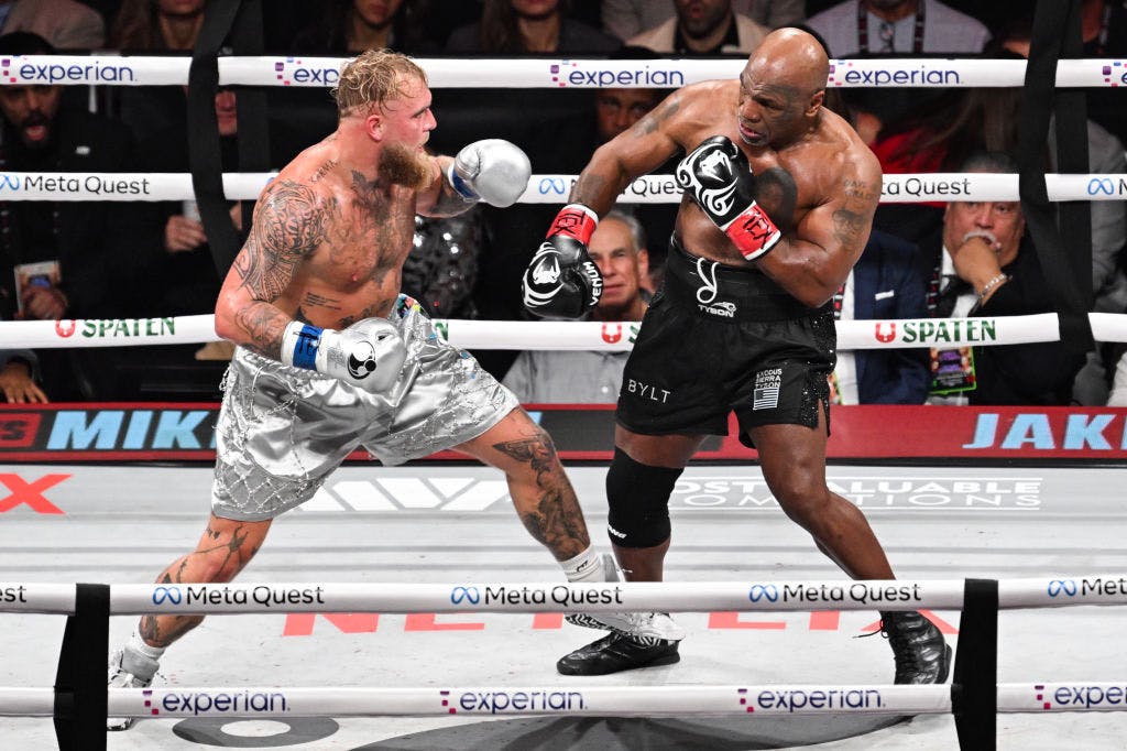 Netflix soars as the streamer delivers earnings beat, tops 300 million subscribers thumbnail