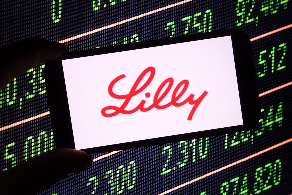 Eli Lilly tumbles after selling way fewer weight-loss drugs than expected thumbnail