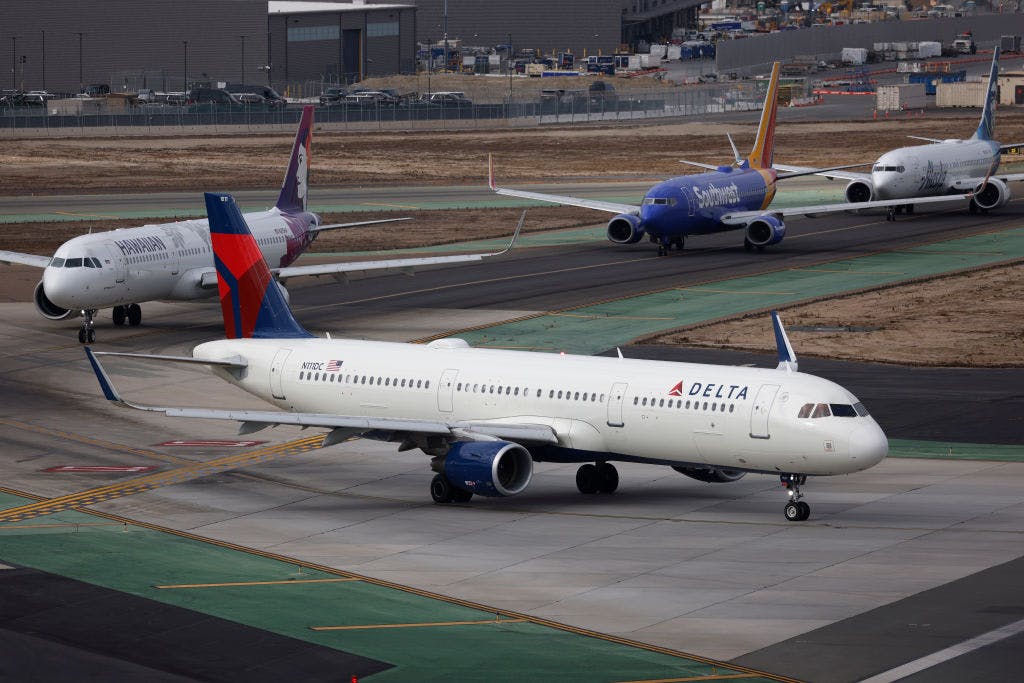 Delta Airlines At San Diego International Airport