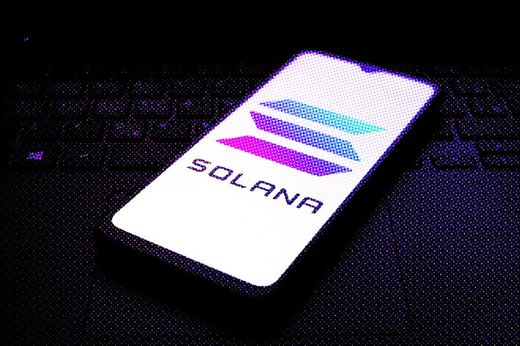 Real estate company “couldn’t imagine a better day” to announce solana reserve plan thumbnail