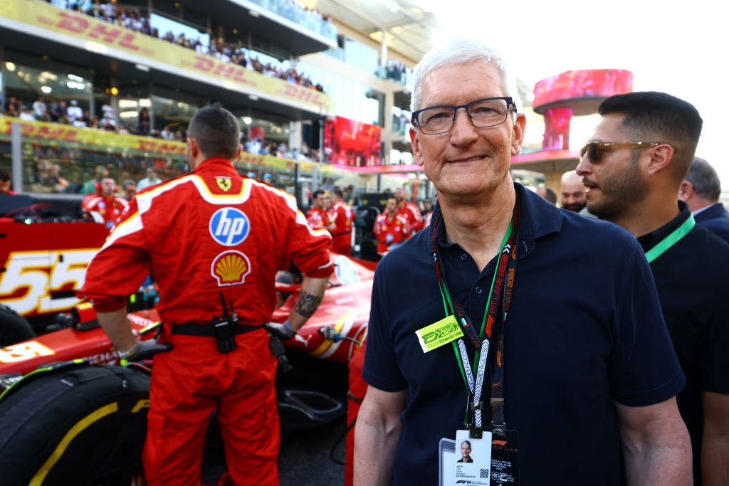 Apple, feeling itself on its “F1” hit, puts in a bid for US Formula 1 rights thumbnail