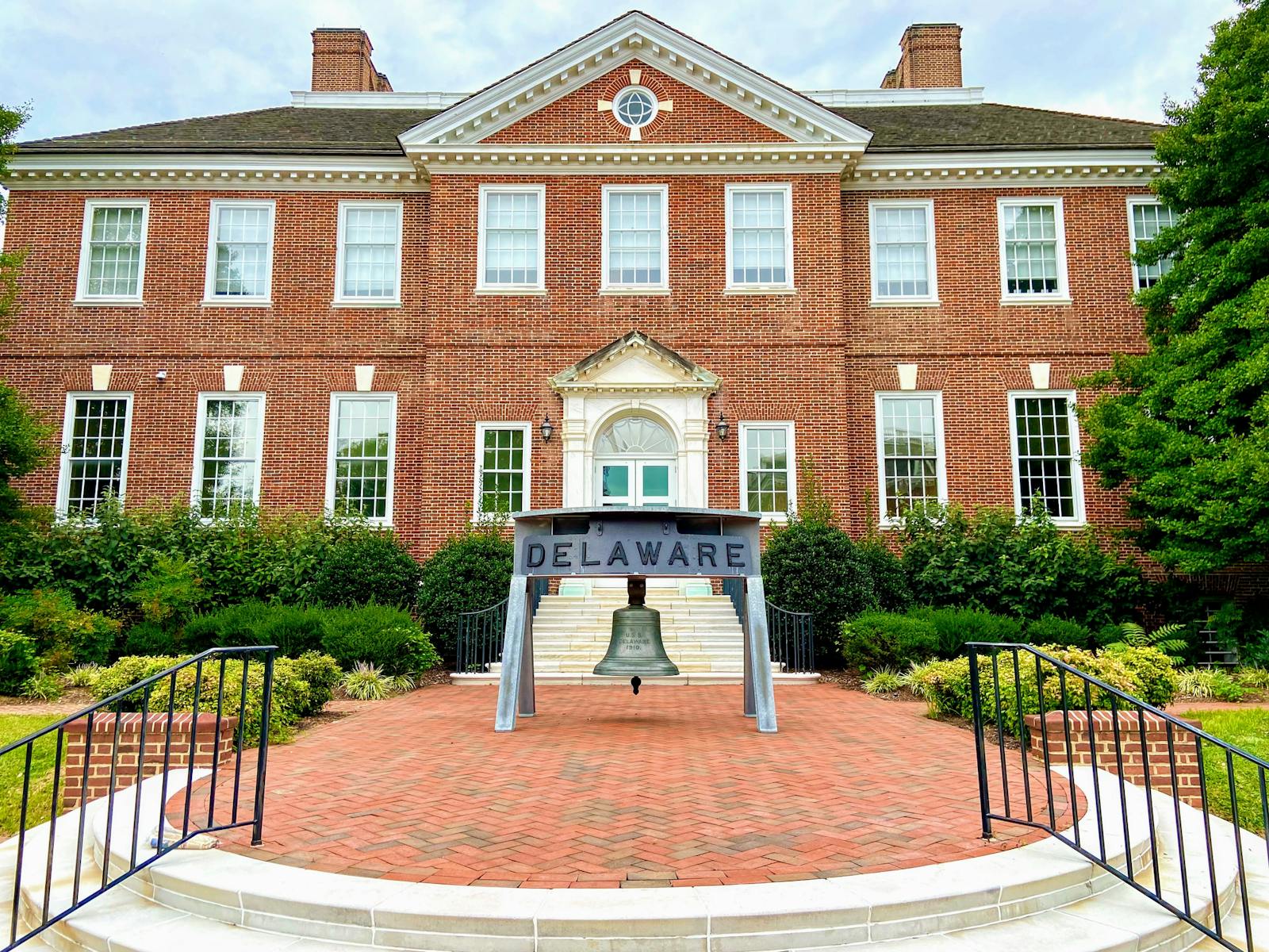 Corporate America is reconsidering Delaware... sort of thumbnail