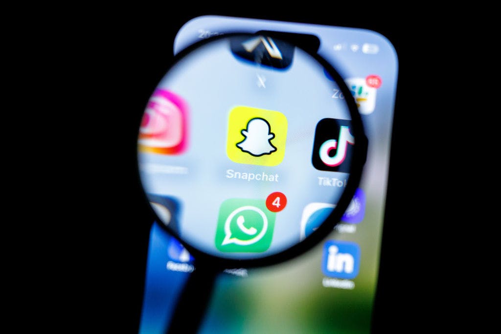 Snap surges after positive chatter on Reddit’s r/WallStreetBets as users hope for potential acquisition thumbnail