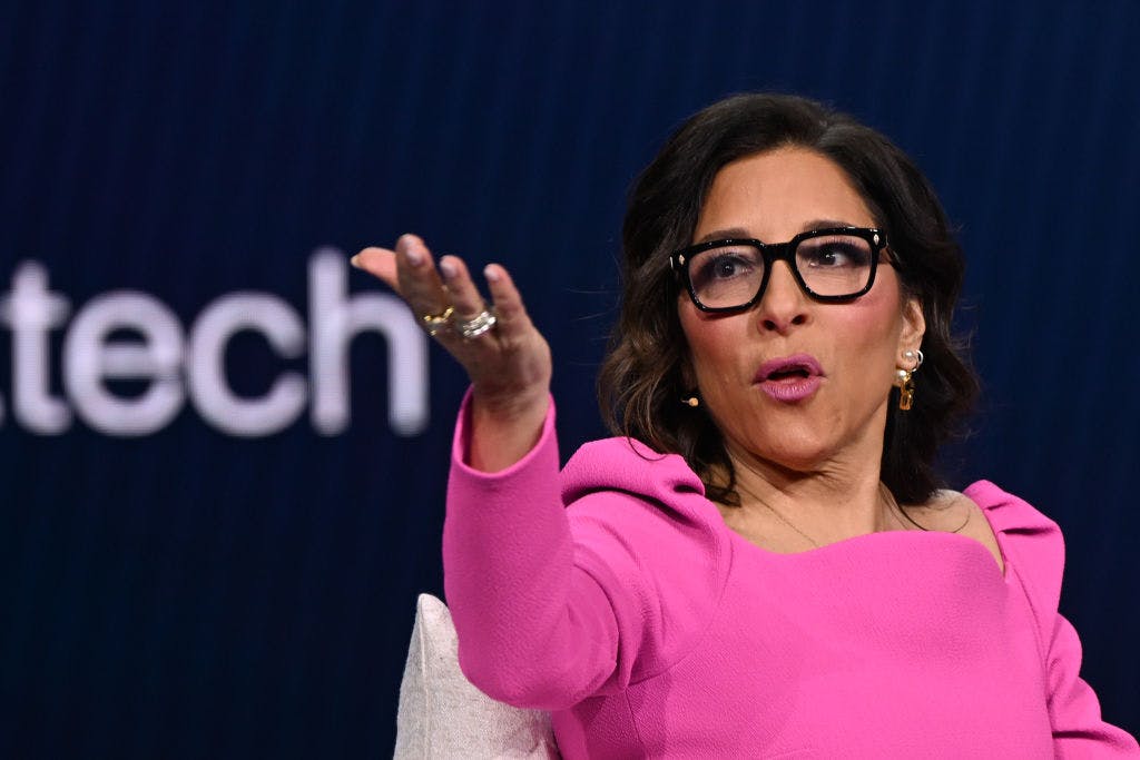 Linda Yaccarino steps down as CEO of X thumbnail