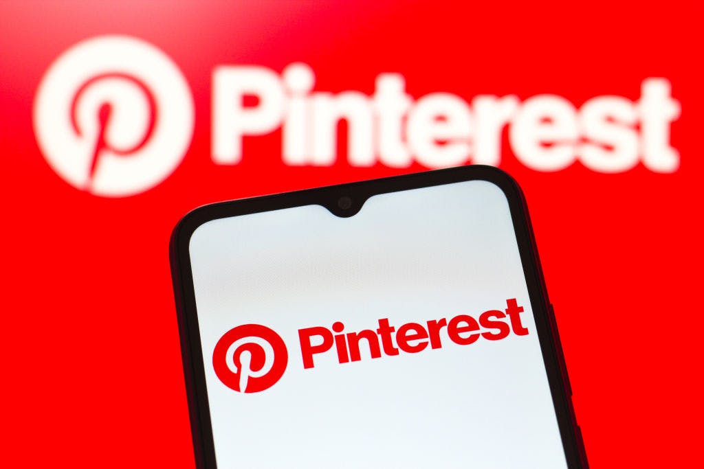 Pinterest is using AI to pump up sales, sending its stock soaring thumbnail