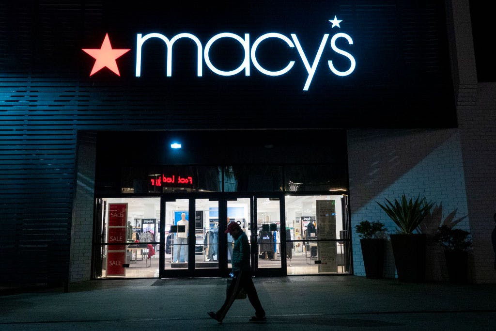Investors are treating Macy’s retail operations like they’re worthless thumbnail