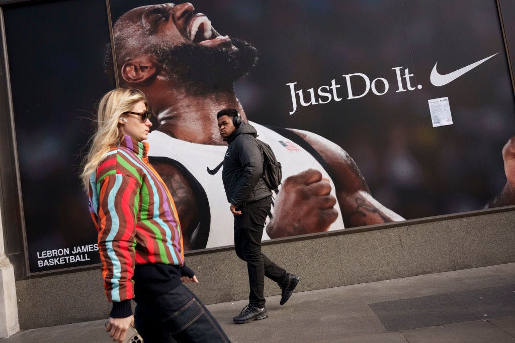 Nike shares rise as the struggling sneaker icon sidesteps an expected pandemic-era sales dip thumbnail