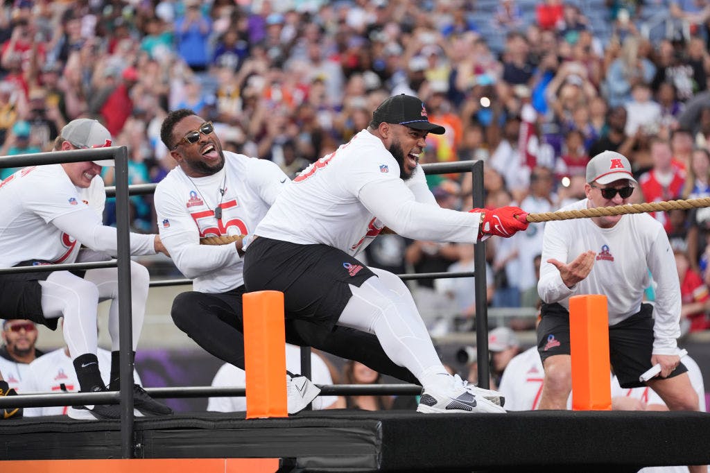 Jeffery Simmons #98 of the Tennessee Titans and AFC participates in Tug of War during the 2025 NFL Pro Bowl Games at Camping World Stadium on February 02, 2025 in Orlando, Florida. (Photo by Perry Knotts/Getty Images)