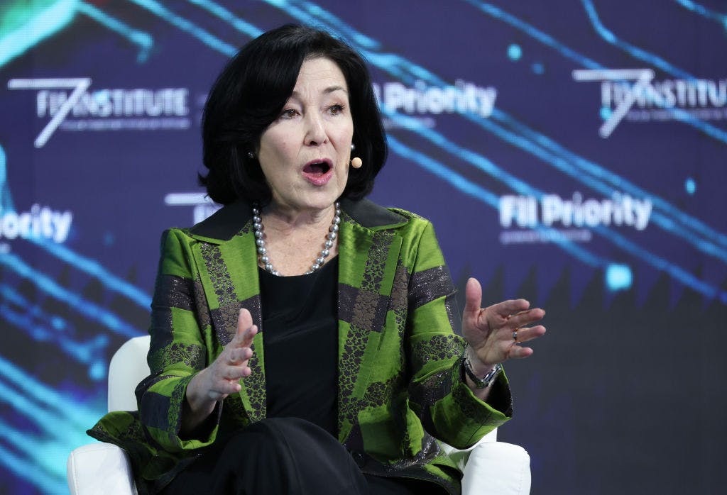 Oracle Signs $30 Billion Contract, Plug Power Benefits from Senate Tax Bill Extension
