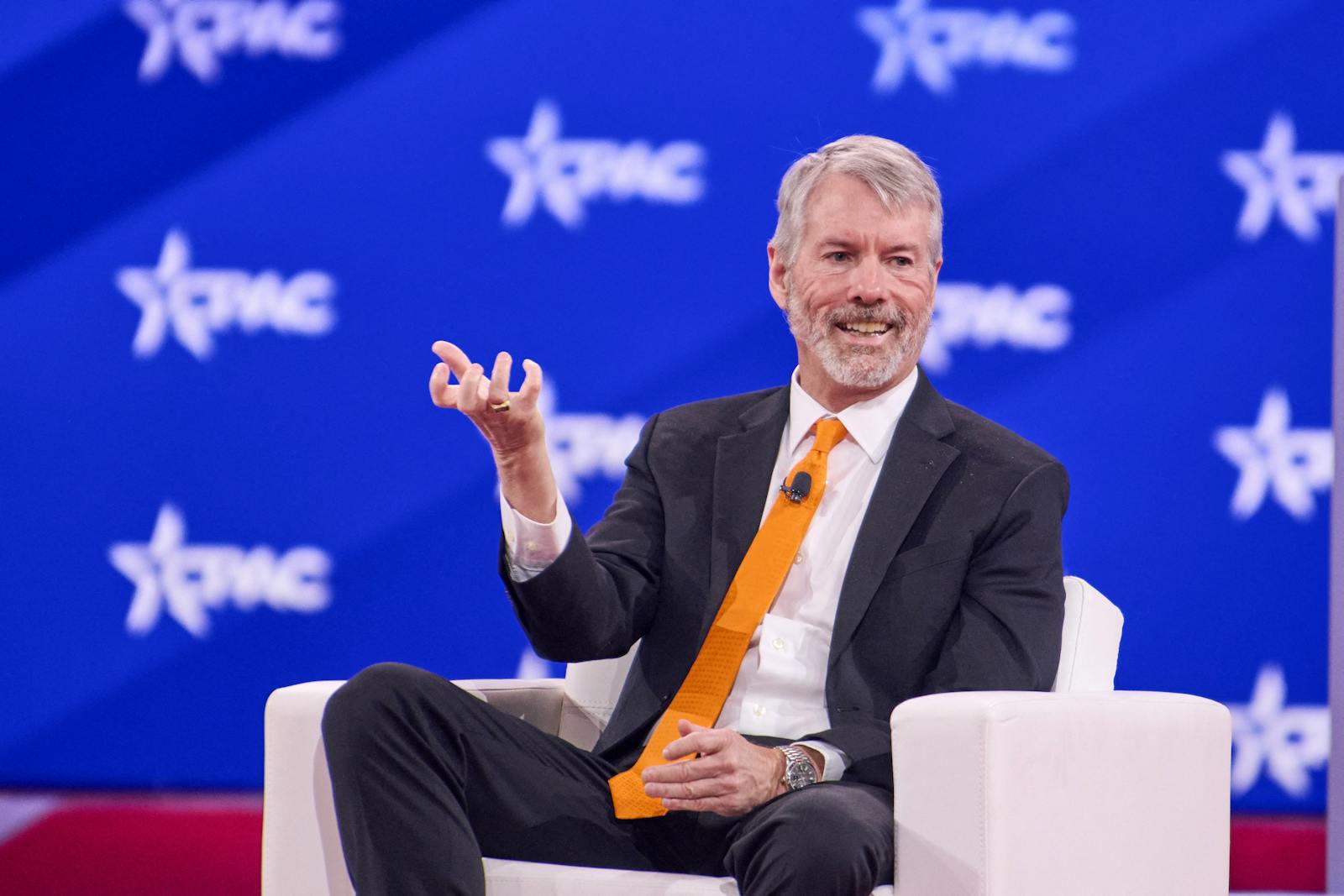 Strategy now holds over 500,000 bitcoin worth nearly $45 billion thumbnail