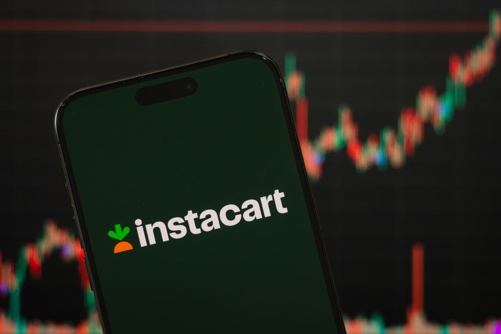 Instacart trips after mixed earnings report thumbnail