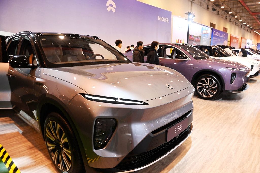 Nio tumbles after disappointing quarterly results and a gloomy outlook thumbnail