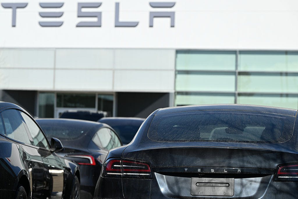 Tesla gets a new board member, Chipotle President John R. Hartung thumbnail