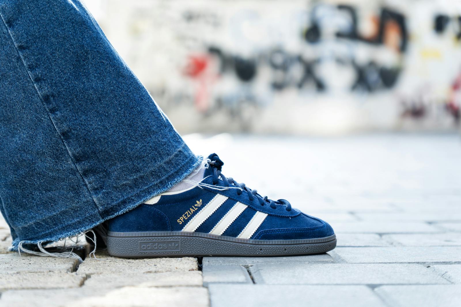 Adidas slumps after flagging $231 million tariff cost, weaker sales thumbnail