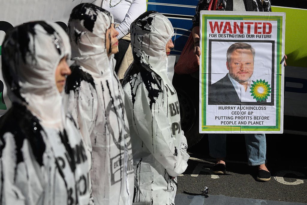 Oil giant BP is at an uncomfortable crossroads thumbnail