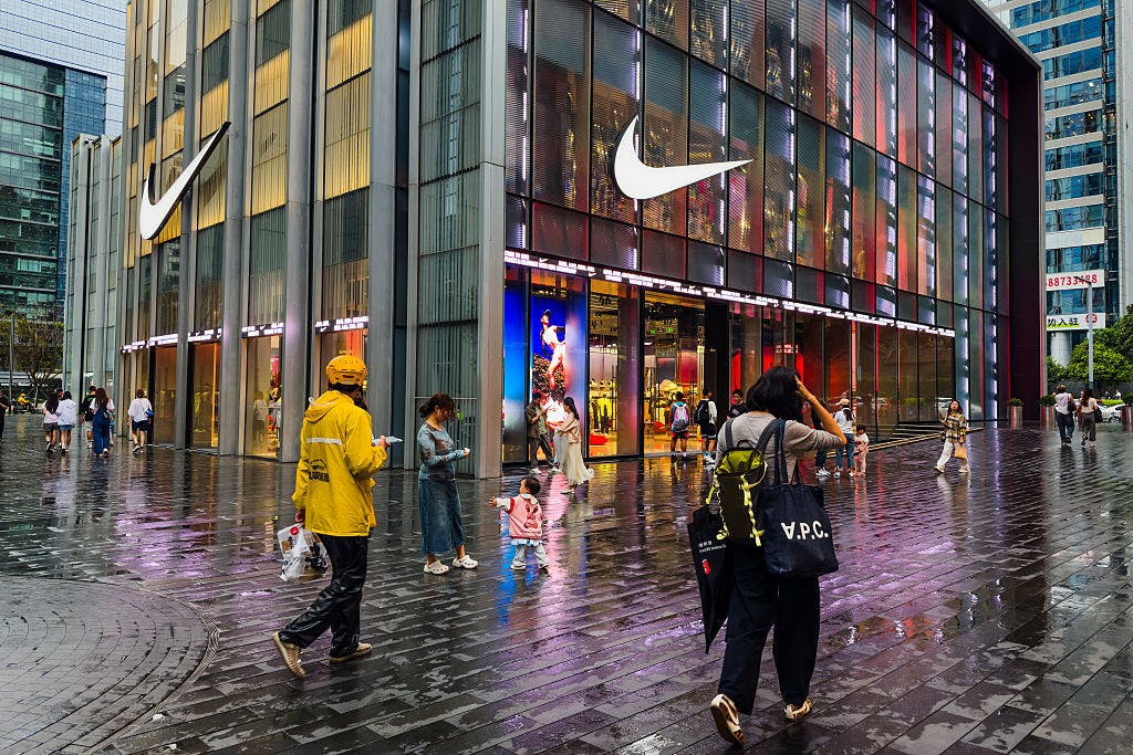 Nike slips following Q4 sales beat thumbnail