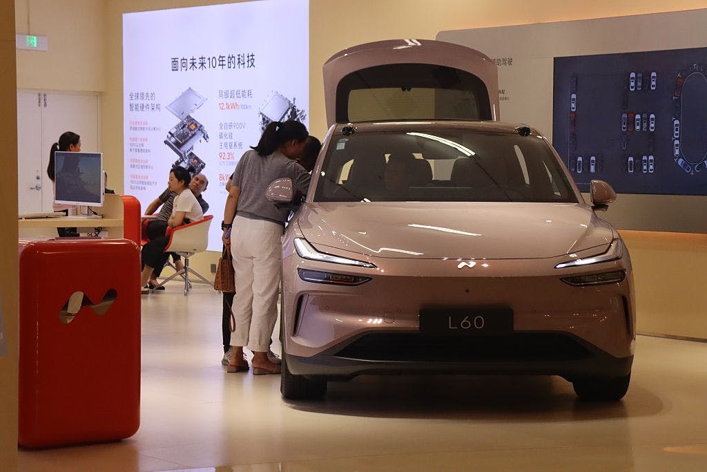 Chinese EV maker Nio climbs as presales of its cheap new SUV and Tesla rival kick off thumbnail