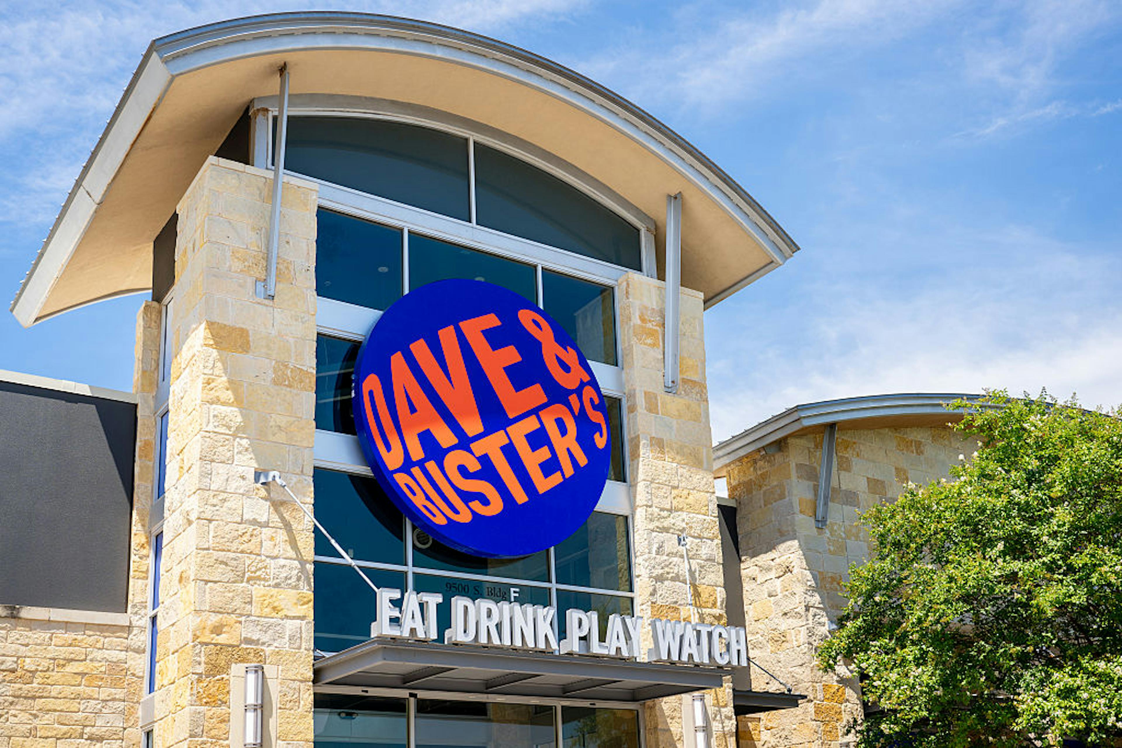 Dave And Buster's Reports Quarterly Earnings