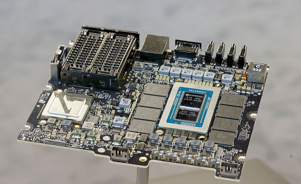 Semi stocks start the week soft as White House reportedly plans stronger curbs on China’s access to AI chips thumbnail