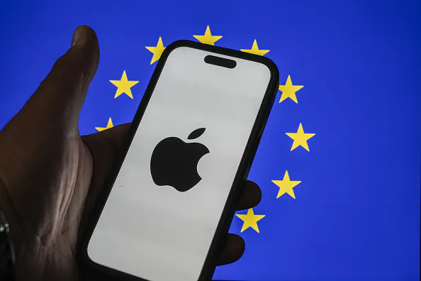 European regulators will examine if Apple’s maps and ads businesses require stricter oversight thumbnail