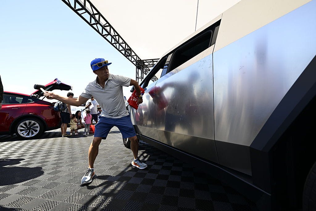 Tesla is selling unsold Cybertrucks to Elon Musk’s other companies thumbnail