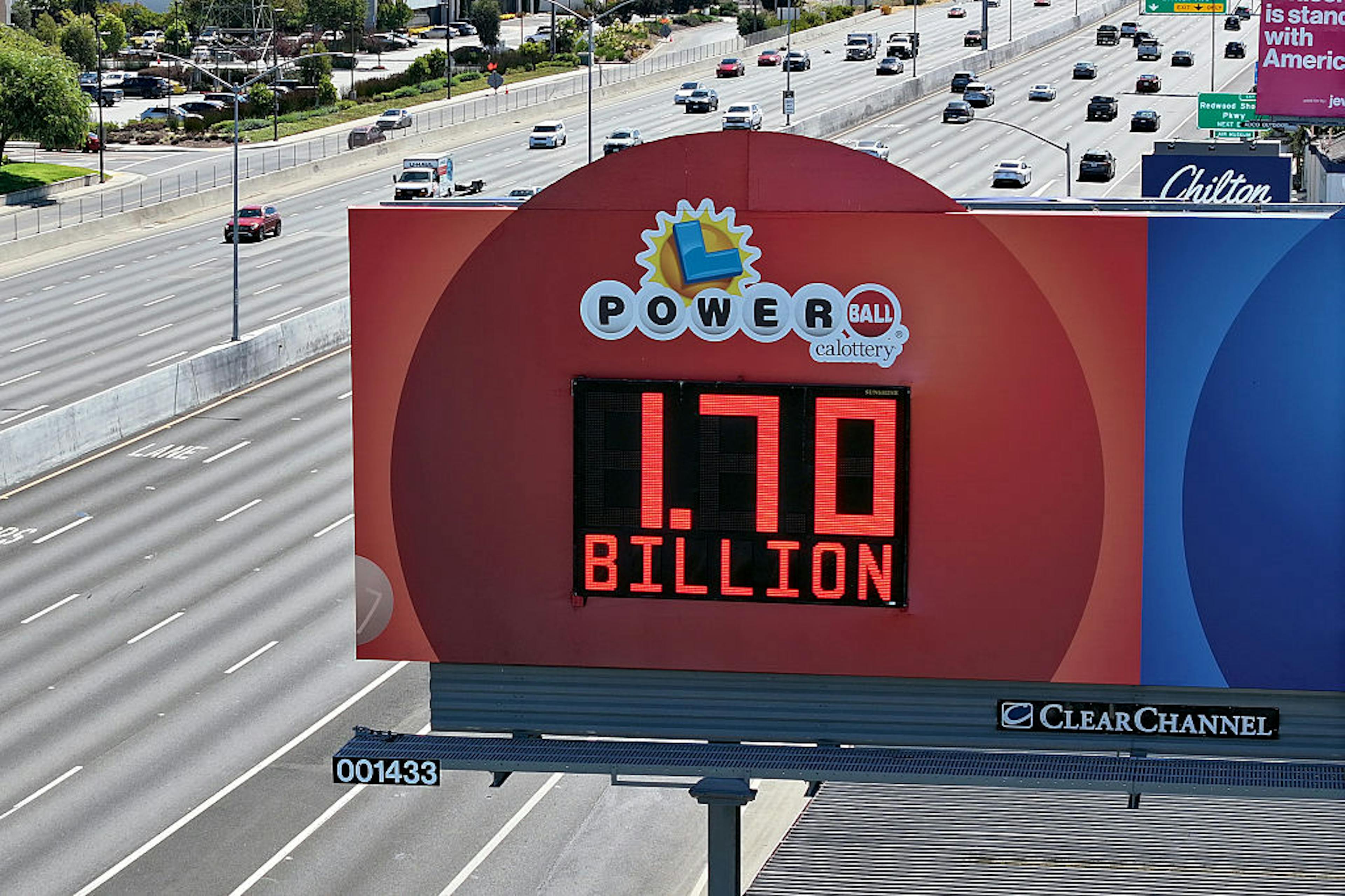 US Powerball jackpot climbs to $1.7 Billion