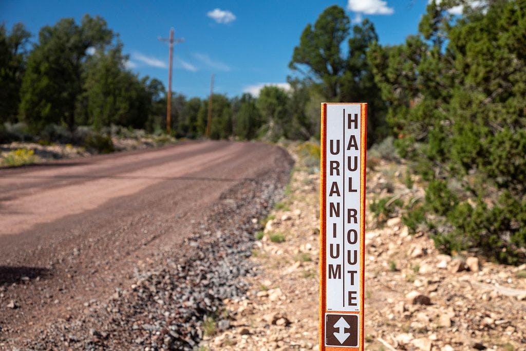 Cameco soars on partnership with US government and Brookfield to deploy new nuclear reactors stateside thumbnail