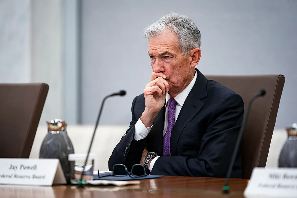 Unemployment rate drops by more than expected in December, even with weak job growth thumbnail