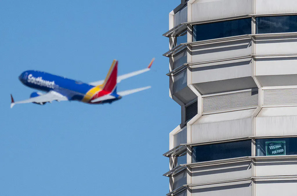 Southwest cuts its earnings outlook on lost revenue due to government shutdown thumbnail