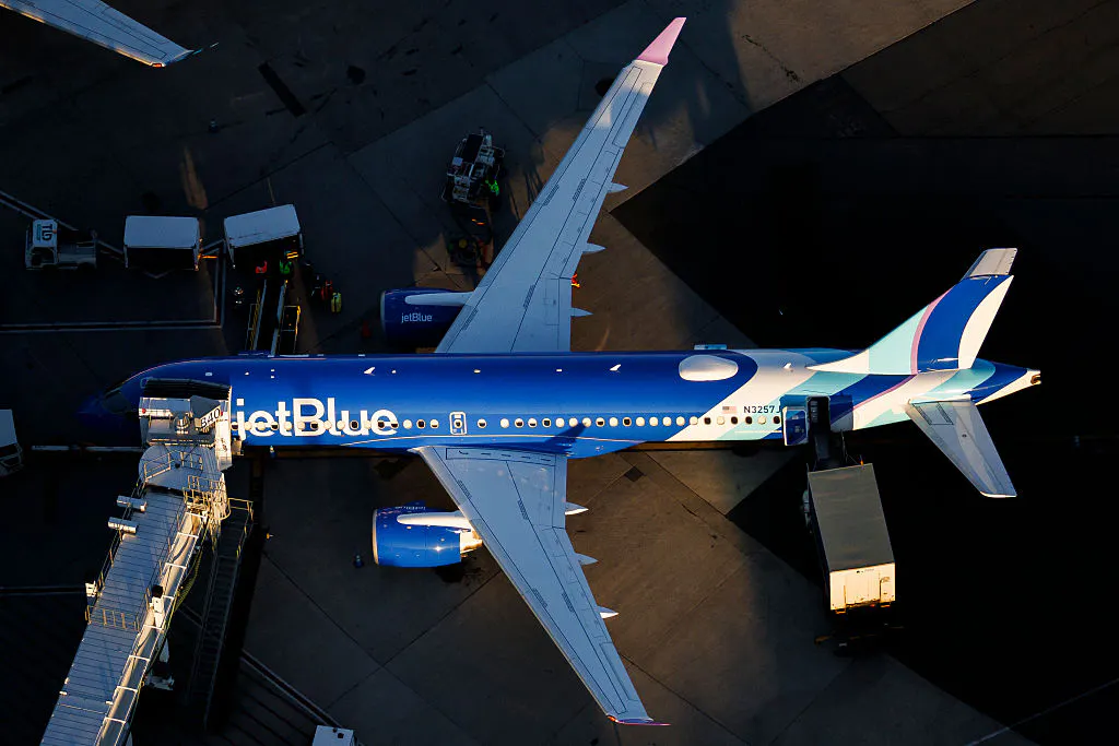 JetBlue reports deeper-than-expected Q1 loss on elevated fuel costs thumbnail