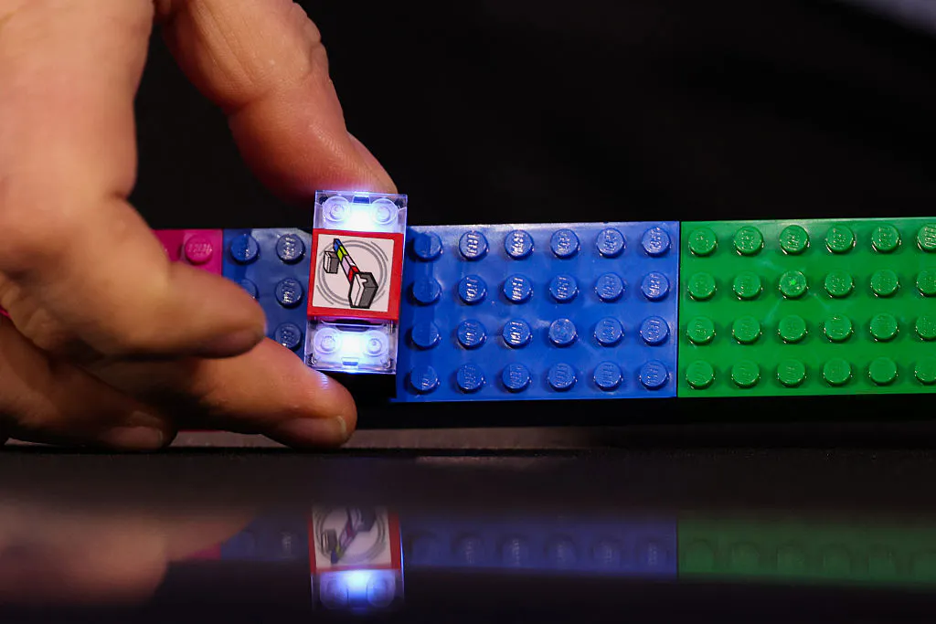 Lego taps “Star Wars” for the launch of its new high-tech Smart Brick thumbnail