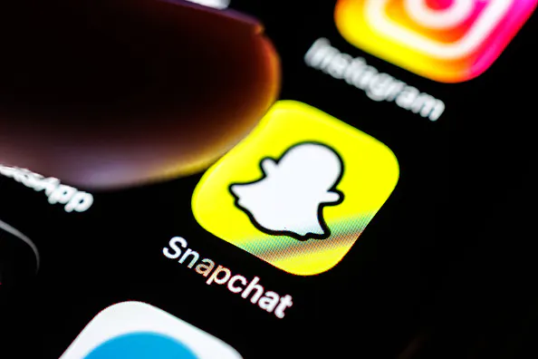 Snap jumps after revealing plans to lay off ~16% of its workforce, new guidance sees Q1 revenue up ~12% year on year thumbnail