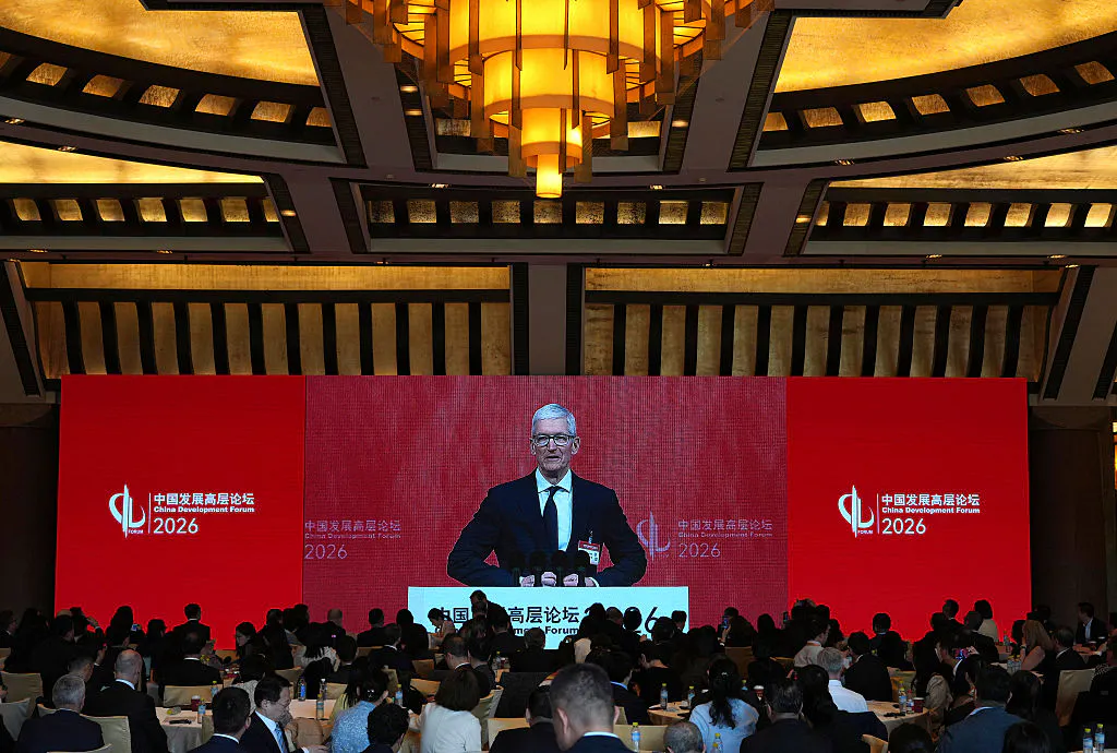 Apple is on its way to becoming the biggest smartphone seller in China?