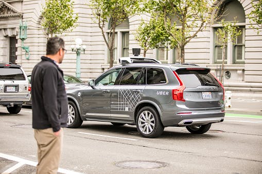 Uber’s focus on robotaxis might also accelerate its stalling electrification efforts thumbnail