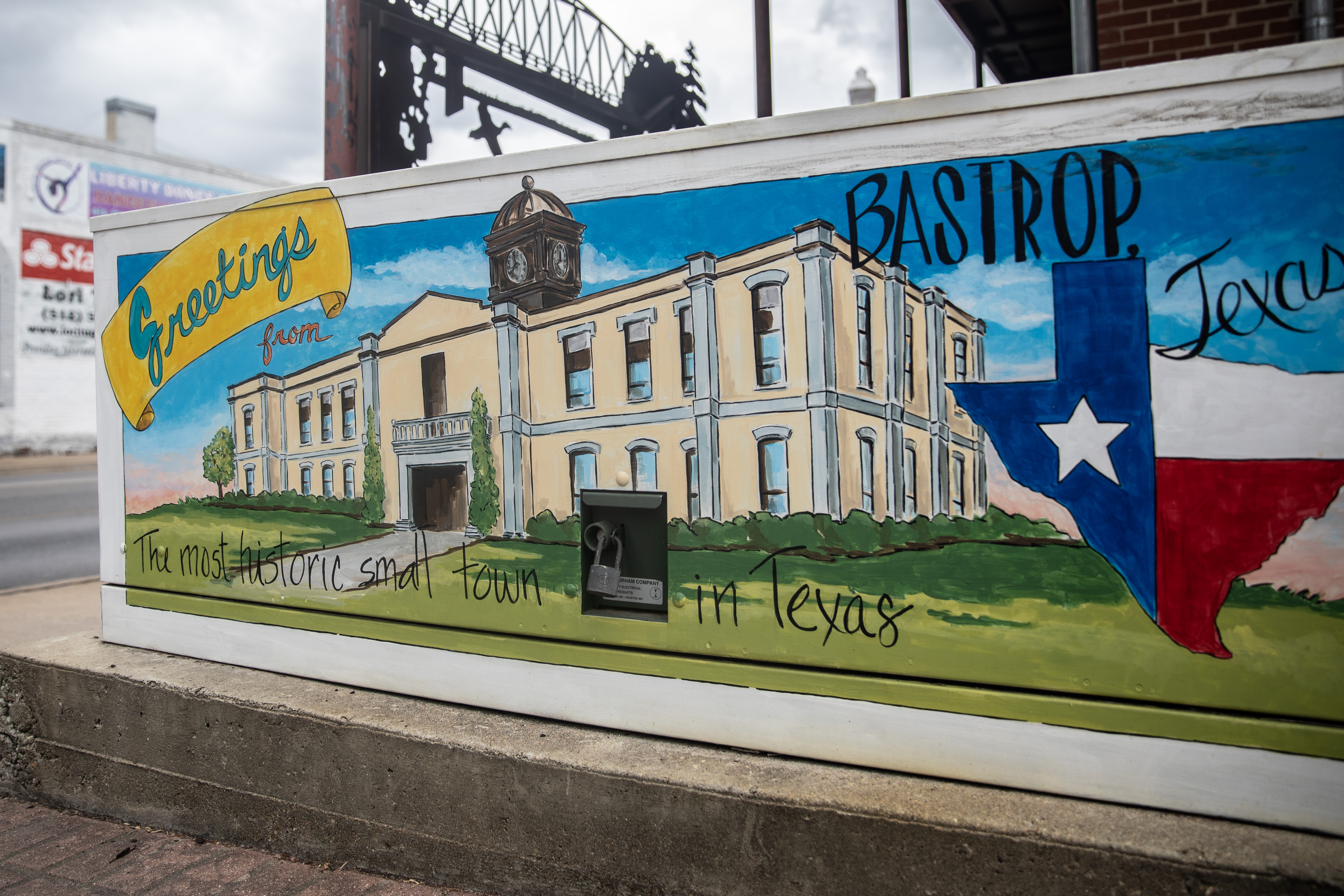 Bastrop mural 