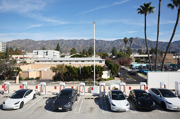 California chargin’ (Mario Tama/Getty Images)