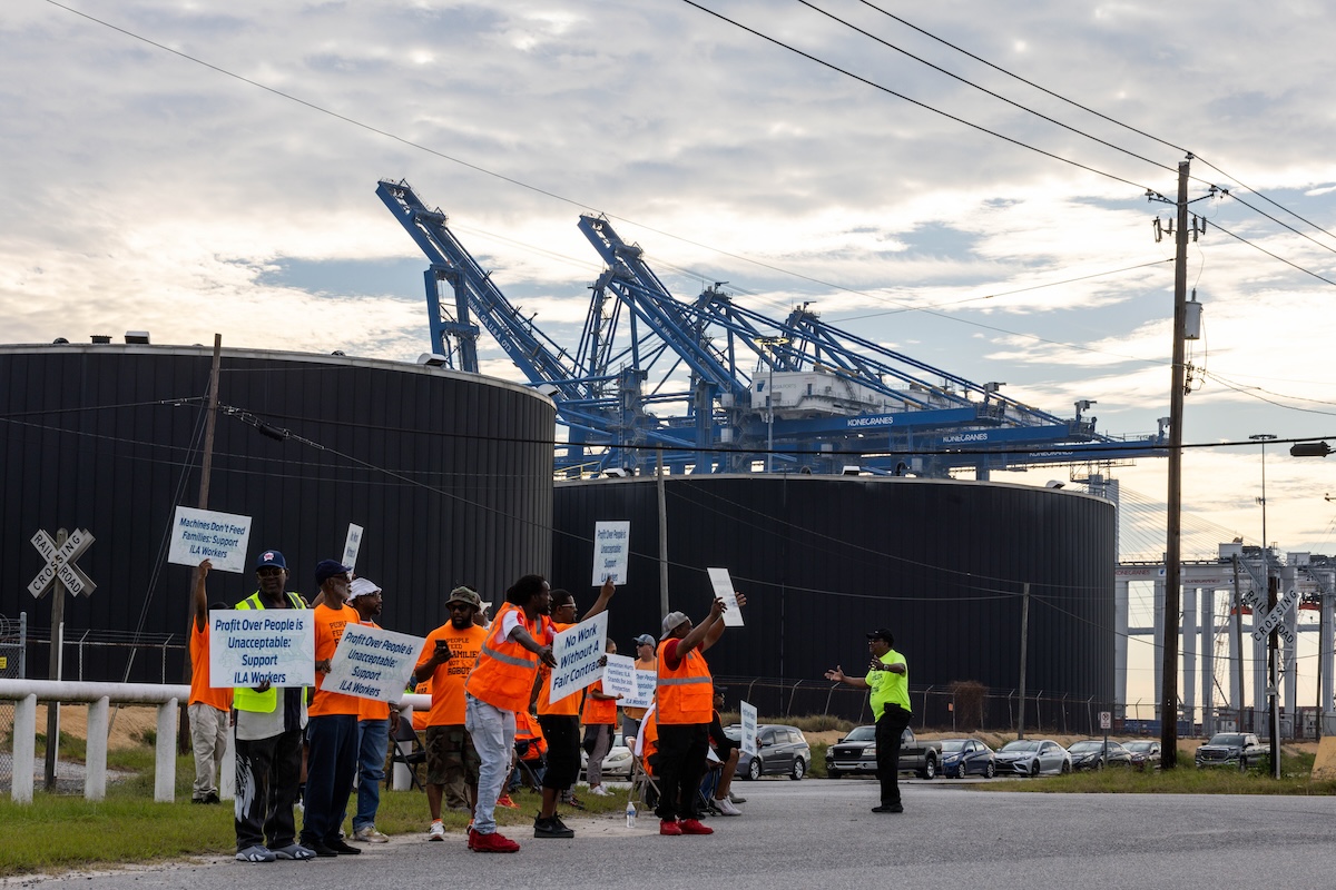 Picket time (Hunter Cone/Shutterstock)