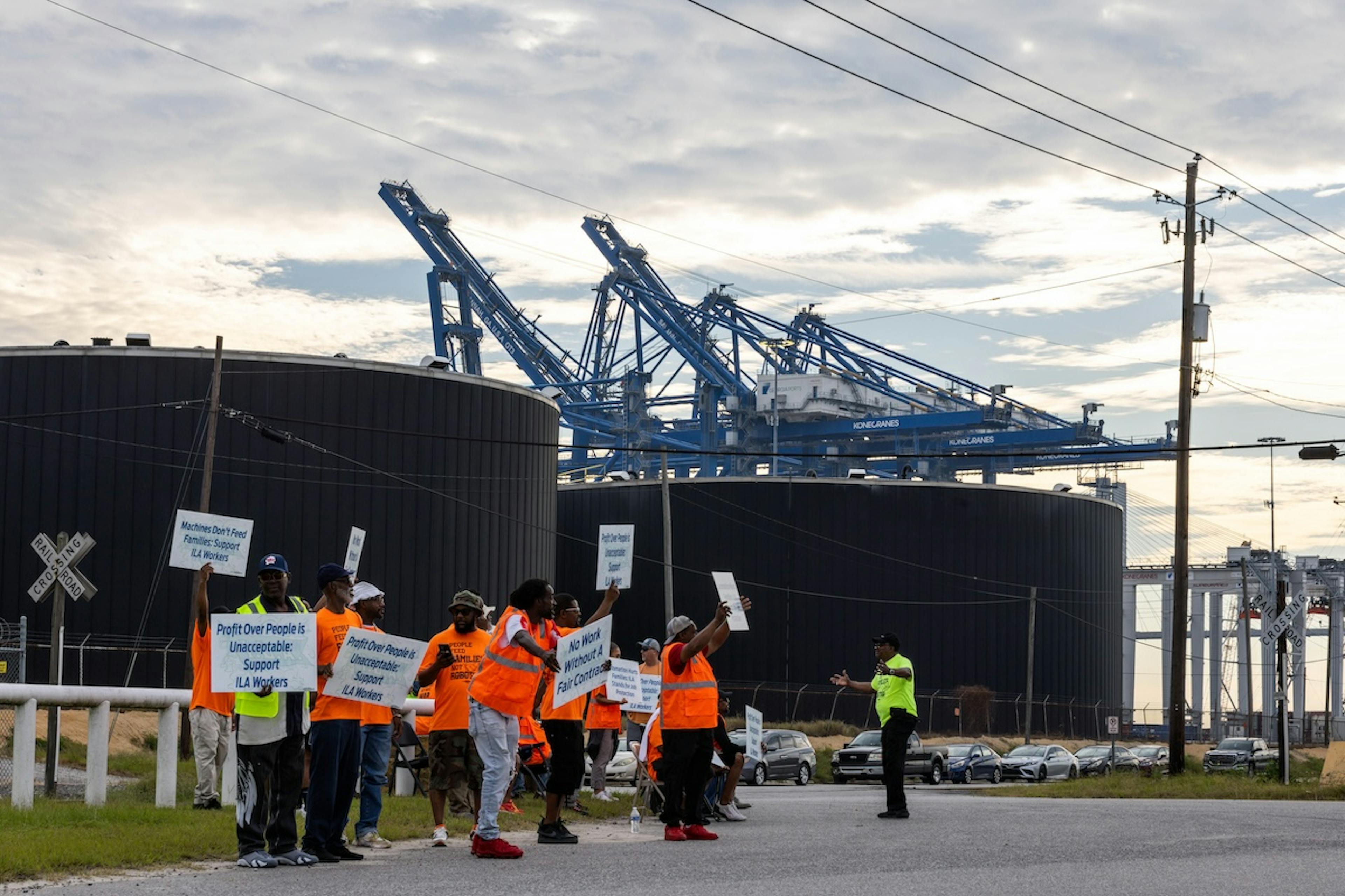 Picket time (Hunter Cone/Shutterstock)