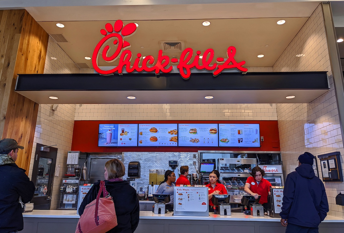Stream-fil-A sauce (QualityHD/Shutterstock)