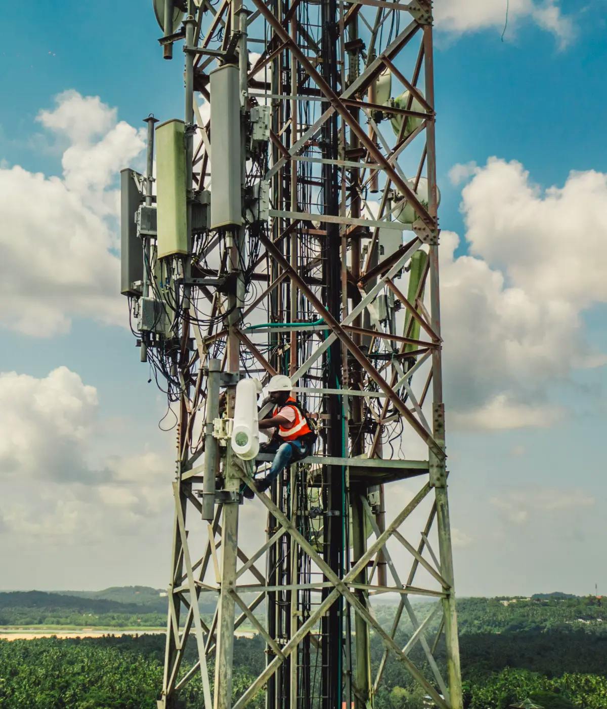 Alphabet sells off its laser-based Starlink competitor thumbnail