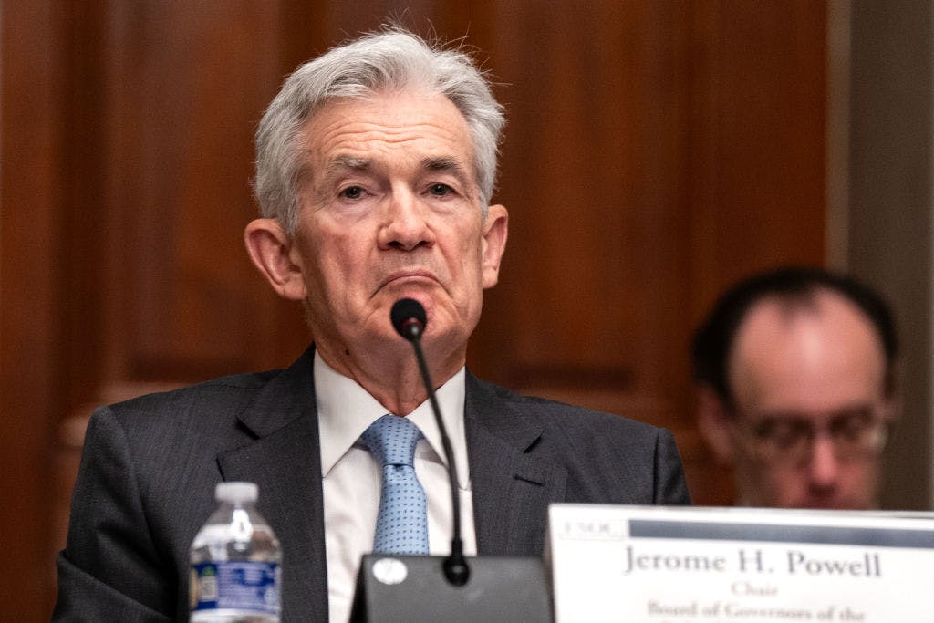 Federal Reserve signals willingness to keep cutting rates even as inflation outlook worsens thumbnail